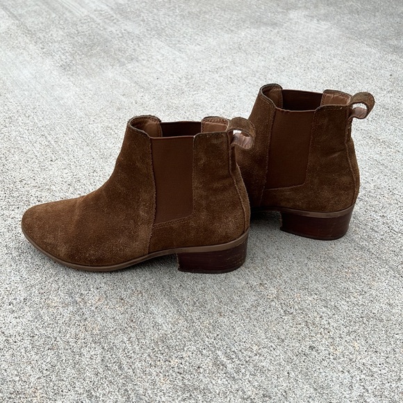 Steve Madden booties - Picture 2 of 10